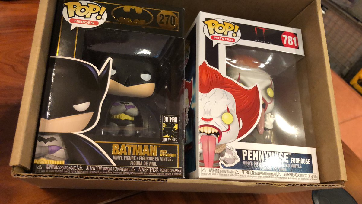 caxxulo's tweet image. Maravillas que me llegan!!! 🤩
.
#funko #Funko #funkop #batman #it #pennywise