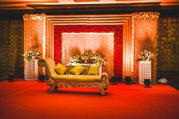 Wedding Reception Backdrop...⁣
#fashion #photographer #wedding #bride #indianwedding #beautiful #weddings #weddingphotographer #junebugweddings #weddingdress #weddingplanning #destinationwedding #weddingplanner  #weddinginspo #bridetobe #indianbride #photography