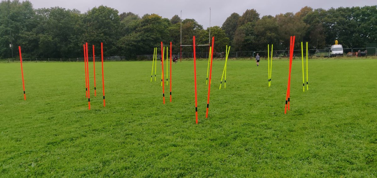 BRFC_Junior's tweet image. Disappointed. 8 weeks of improvement for our U7’s-U12’s ends today due to #WRU guidelines going against #WG guidelines even though it is (1) outside (2) complying with COVID guidelines (3) socially distanced 😢 @simonrug @MikeBubbins @DeanWil16048984 @AllWalesSport @LeeJarvis10