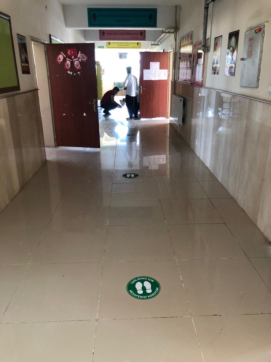 Covid-19 tedbirleri kapsamında okulumuzu daha güvenilir ve hijyenik hale getirdik. <a href="/NKapanoglu/">Nuri Kapanoglu</a> <a href="/MemSiverek/">Siverek MEM</a>