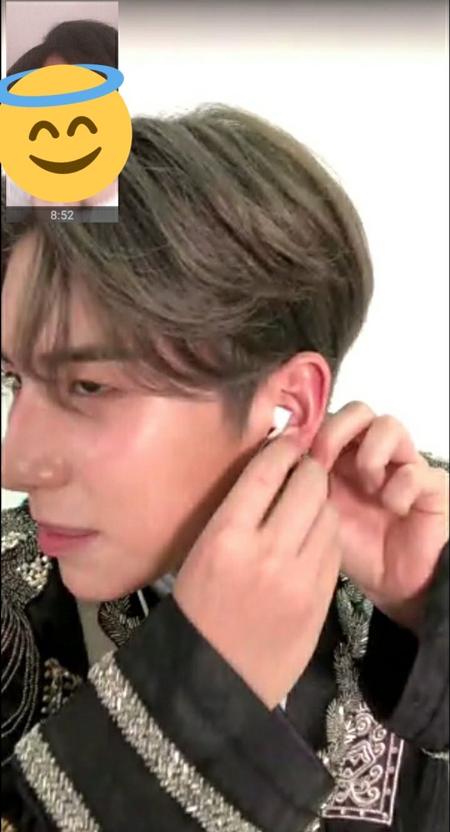 Once he sat down I said I wouldve guessed that his earrings were the point item because they reminded me of stained glass. And he suddenly started taking his earrings off i really said "what are you- ARE YOU TAKING IT OFF" and he did bc he wanted to show me </3