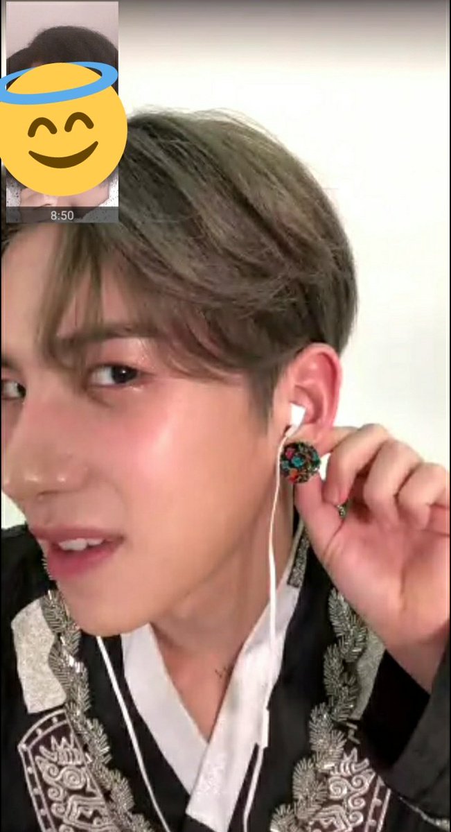 Once he sat down I said I wouldve guessed that his earrings were the point item because they reminded me of stained glass. And he suddenly started taking his earrings off i really said "what are you- ARE YOU TAKING IT OFF" and he did bc he wanted to show me </3