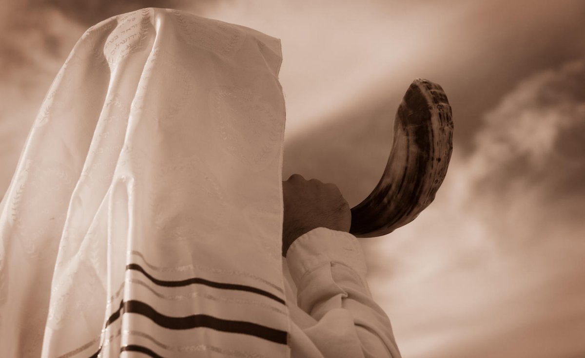 Yom Kippur, what is that? A thread; 

Yom Kippur means Day of Atonement. It is the most sacred and solemn day in the Jewish calendar.

Yom Kippur is a day to reflect on the past year and ask God's forgiveness for any sins. Jews do not work or go to school on this day.