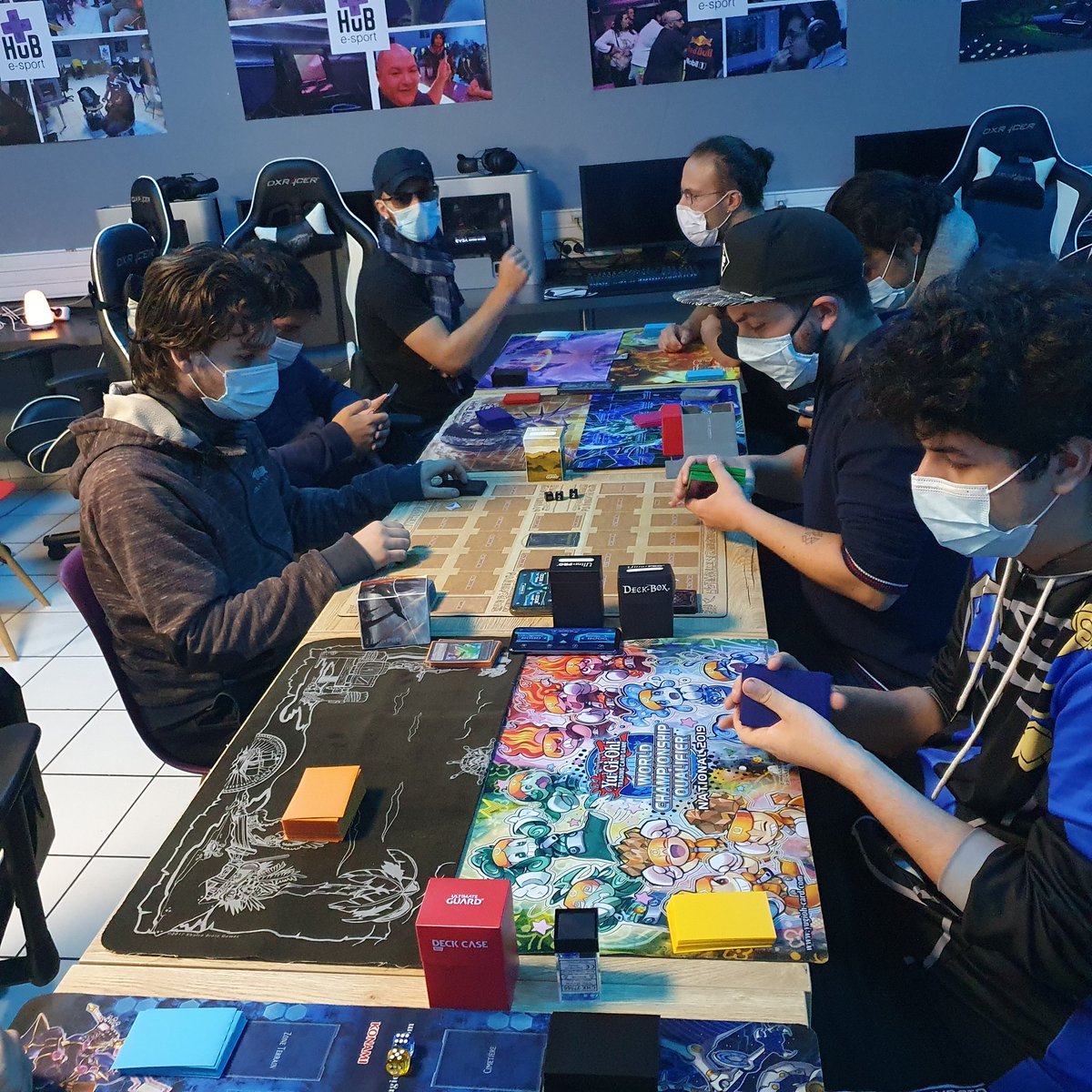 HuB_esport_FR's tweet photo. Tournoi Yu-Gi-oh ce dimanche !
C'est l'heure du duuuuuuel !
Le tournoi est cast sur la chaine du HuB :
https://t.co/KjdwCuvdwq
#tournoi #yugioh #traidingcardgame #dimache #hubesport https://t.co/yHJ8FPKQaE
