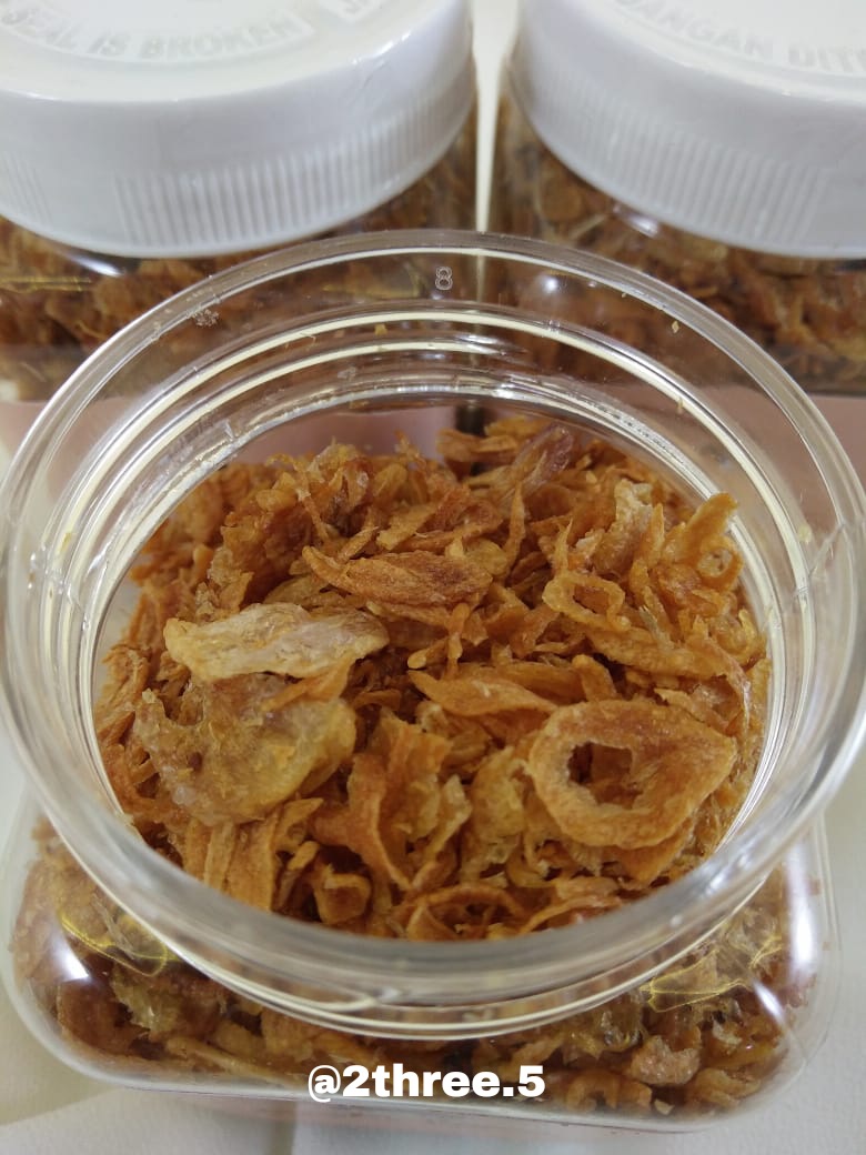 2three_5's tweet photo. ─── 𝐑𝐄𝐀𝐃𝐘 𝐒𝐓𝐎𝐂𝐊 ───
Bawang Goreng Original Tangan Biyung 👵🏻
◾ Original
◾ Bawang Merah Brebes Pilihan
◾ Tanpa Pewarna
◾ Tanpa Pengawet
◾ Tanpa Msg
◾ Tanpa Campuran Tepung
📌 Price: Rp. 20.000
📌 1 Toples : 60gram
#bawanggoreng #bagor #original #renyah https://t.co/kBzYwvUNSS