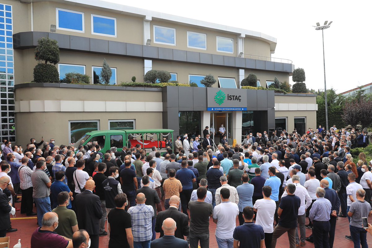 İSTAÇ Genel Müdürü’müz Mustafa Canlı, uzun yıllar farklı görevlerde bu ülkeye hizmet etmiş, çalışkan ve herkes tarafından sevilen bir çalışma arkadaşımızdı. Kendisine bir kez daha Allah’tan rahmet; yakınları ve sevenlerine sabır diliyorum. Hizmetlerini unutmayacağız.