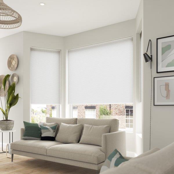 #Plissees sind modern und stilvoll, was sie bei unseren Kunden zu einer beliebten Wahl macht. Unser umfangreiches Angebot an Plisseejalousien ist in frei hängenden &amp; gespannten Systemen und in Bottom-up- oder Top-down-Bottom-up-Versionen erhältlich. bit.ly/367HqQe