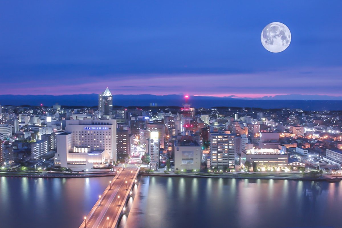 コナミ サルポア 日本夜景遺産に認定された新潟の夜景