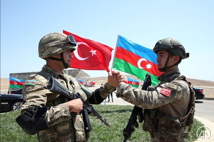 İki bedende bir can
🇹🇷 #Türkiye - 🇦🇿 #Azerbaycan