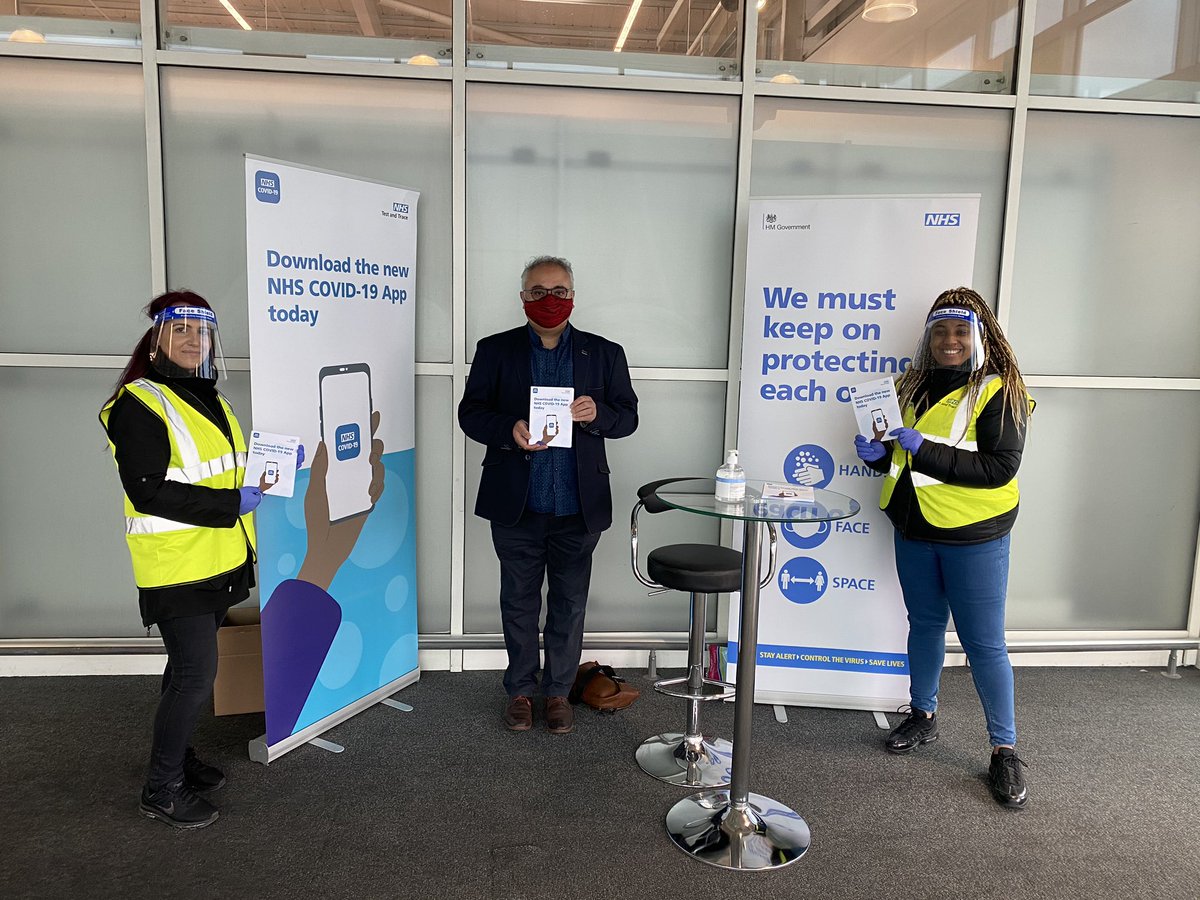 I visited with the The NHS Team at @Asda in Whalebone Lane just now. They are there all day - talking to people about the new #NHSCOVID19 app. If you haven’t why not  download it. It’s another tool to #ProtectsYou #ProtectOthers #ProtectEachOther