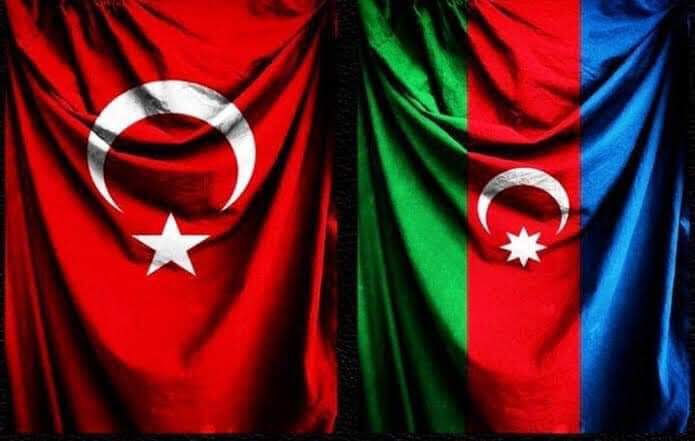 Türkiye Dost ve Kardeş Azerbeycanın Yanındadır. #KardeşAzerbeycan Yalnız Değilsiniz.🇹🇷🇹🇷🇦🇿🇦🇿