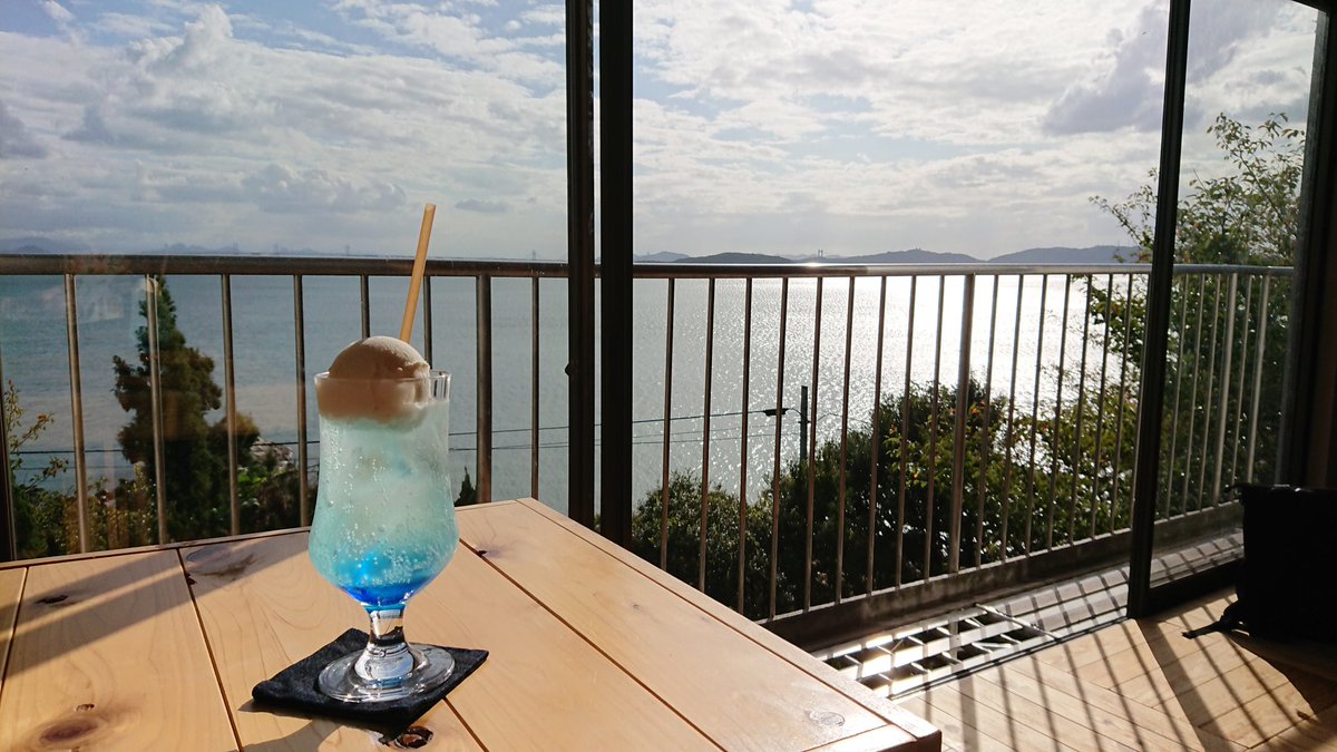 mayu_alice_gen's tweet photo. 今日はDENIM HOSTEL floatに行きました😊
景色最高で、のんびり出来ました✨
また行こう~😁
https://t.co/noPcZceA6m
#岡山 #児島 #DENIMHOSTELfloat #デニム #カフェ #ホステル #瀬戸内海 https://t.co/QAnBXLxfl7