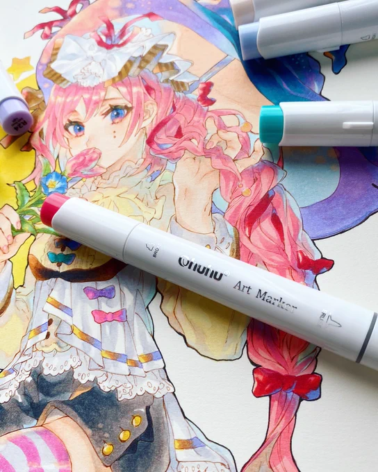 Ohuhu様よりイラスト用マーカーペン120色セットをご提供頂きました?
塗り心地も発色も良く、楽しく塗れました〜!?✨使用した色番号メモも繋げます! 