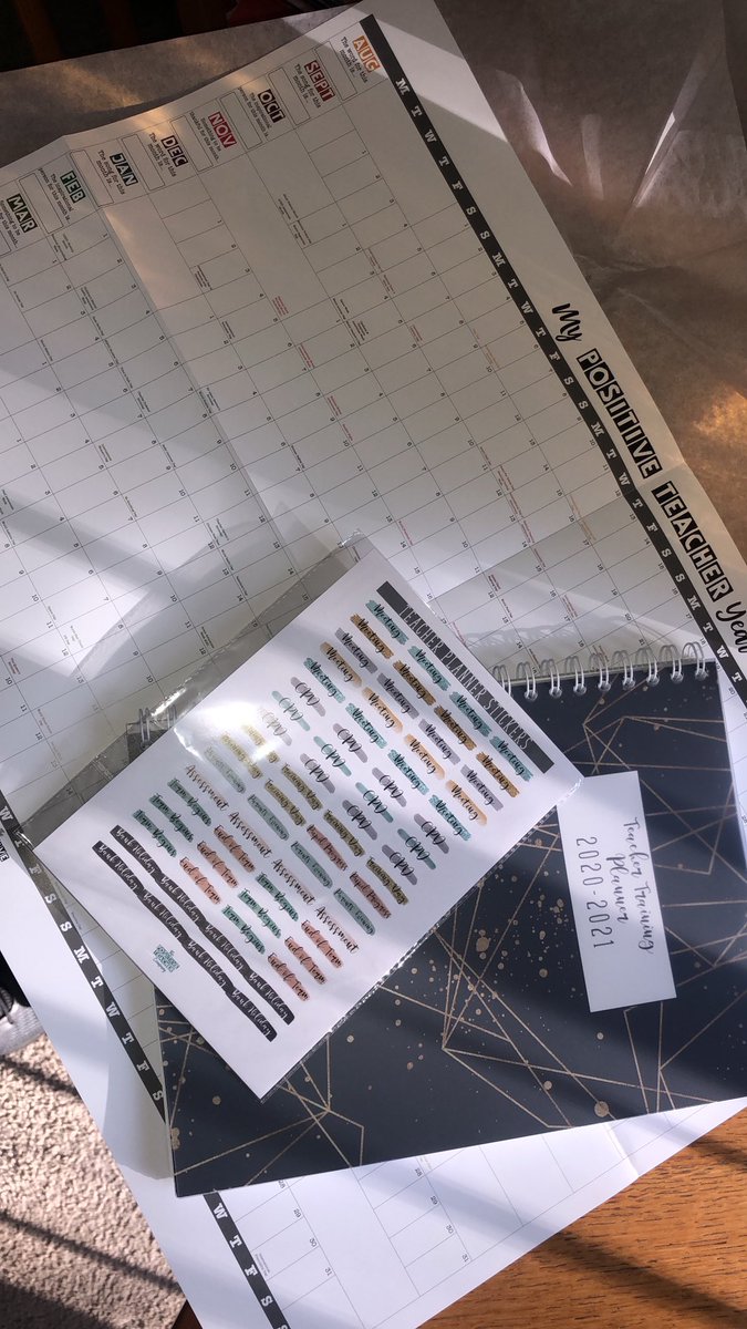 MrJonesNQT's tweet photo. My @TPositiveTC is turning Mr Jones into Mr organised. I’m sure it’ll help me with what’s bound to be a crazy year💥 @BAPrimaryUSW #USWY3 https://t.co/IXhJcIuDJ9