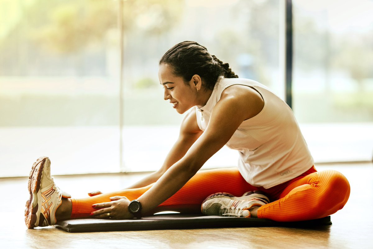 If you are a #scoliosissufferer, use this #ScoliosisSunday to discover effective #exercises to help strengthen the muscles and reduce pain in Caroline Freedman's <a href="/scoliosishandBK/">The Scoliosis Handbook</a>. Read the first chapter here: bit.ly/2RYxdxb