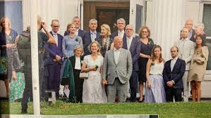 LibertePaix777's tweet photo. @irEnriqueCortes @desuriXL @WybrenvanHaga @MinPres Laten we de #GrapperhausGate vooral blijven #herhalen...

Wat vinden jullie hier nou van ivm #corona #covid19 @claudiadebreij @Dolfjansen @GVerbaan @VictorReinier @arnonyy @youpvanthek 

Zou hij #zichzelf en z'n geliefden nou écht.. aan een #killervirus hebben bloot gesteld... 🤔 https://t.co/oQpgsLrXp8