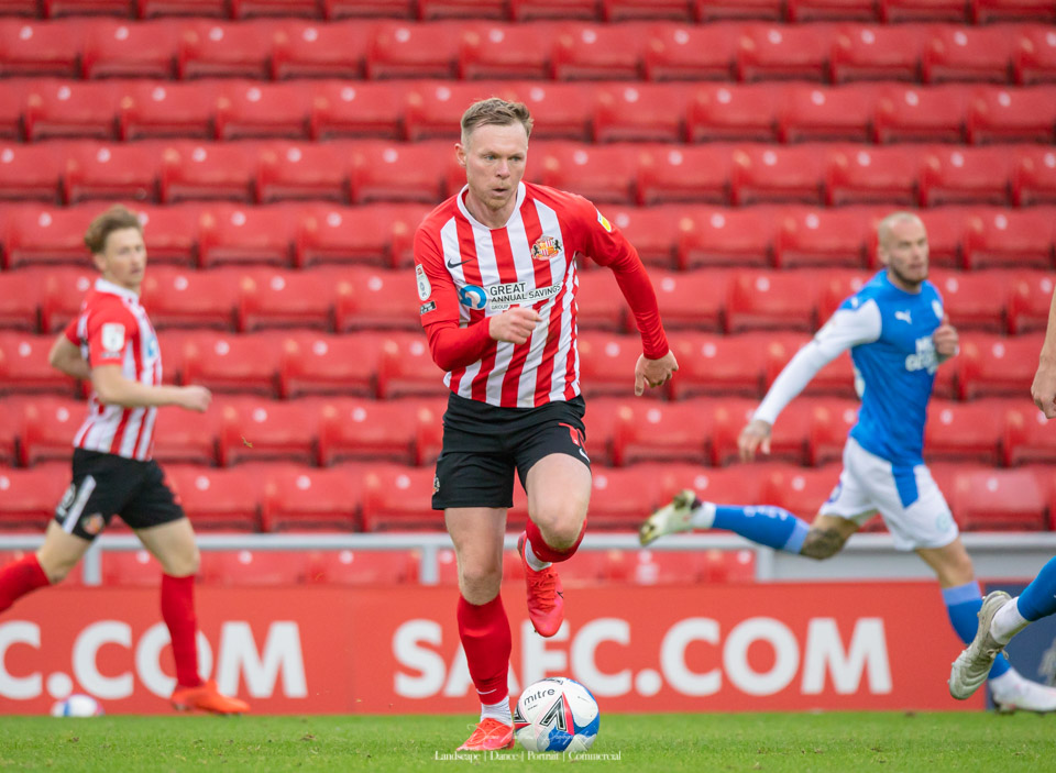 . <a href="/AidenObrien22/">Aiden O’Brien</a> in action for <a href="/SunderlandAFC/">Sunderland AFC</a> during yesterdays <a href="/SkyBetLeagueOne/">Sky Bet League One</a> victory over @theposhofficial at the <a href="/StadiumOfLight/">Stadium of Light</a> #Sunlun #Sunderland #safc