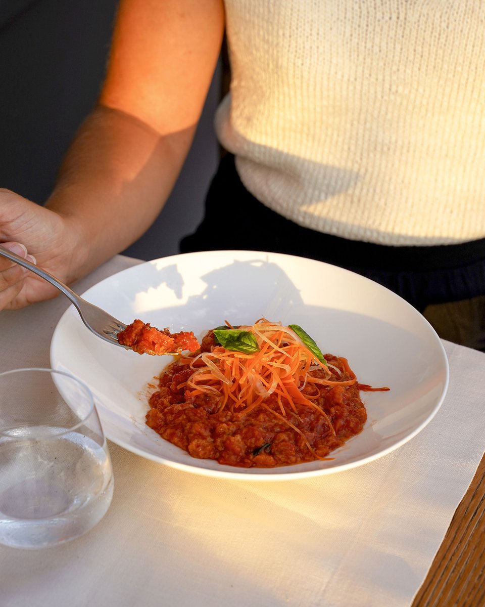 Regina indiscussa della cucina toscana, la pappa al pomodoro è un “must” da assaggiare per chi vuole scoprire i sapori autentici della regione. 
#Firenze #IlBorroTuscanBistro