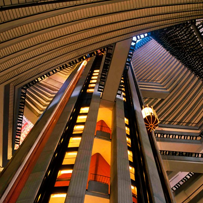 atldsgnfest's tweet image. Punctuating the skyline of many American states (including ours!) this video captures Portman’s approach in an intimate portrait that, by turn, assesses and appreciates his work.  View full video, link in Bio 
#designinterviews #designishuman