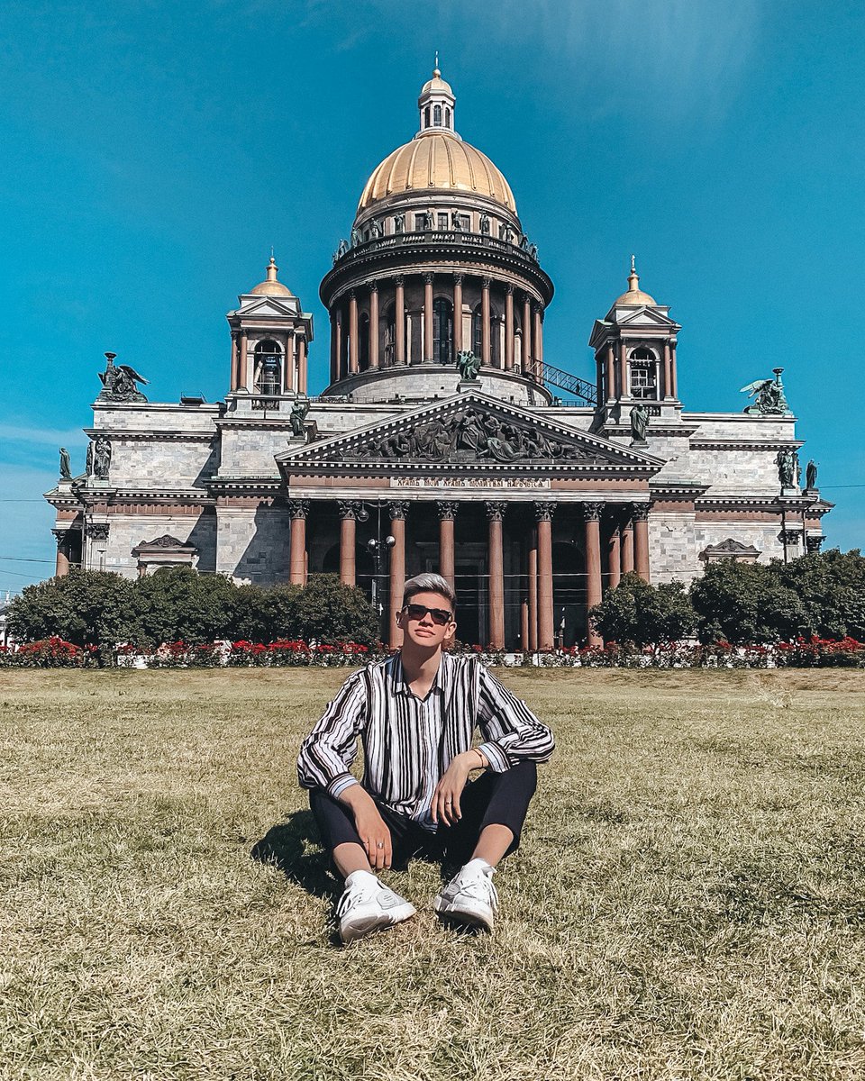 denisivahnenko1's tweet photo. 🙋🏼‍♂️ХЭЙХО⭐️
⠀
😁Всегда, везде и всюду — хочу, могу и буду!🙏🏻
⠀
#денисивахненко #denisivahnenko #рубрикаденисивахненко #хэйхоэтоивахненко #питер #москва #воронеж #нововоронеж #всемпривет #блогер #актёр #певец #модель https://t.co/SWPTpoqPxg