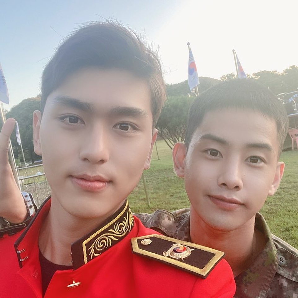 19941020_com's tweet photo. 소식 자주자주 올려줘🤣
고호정 화이팅💪🏼💥

https://t.co/LjfHjNSwmL https://t.co/fbJSxHCoHX