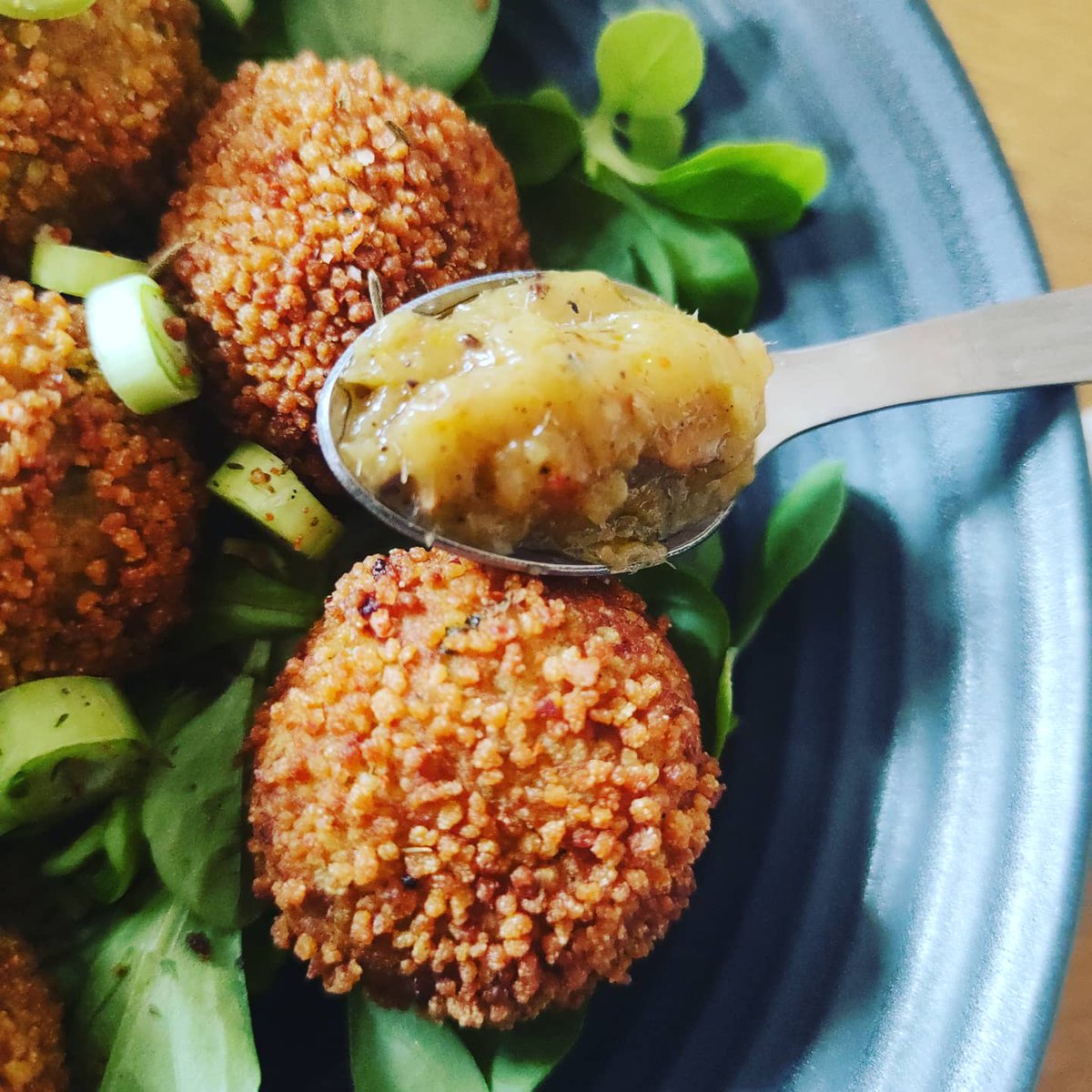 KreyolandCo's tweet photo. ✅ Cromesquis d'avocat au crabe et son chutney à la mangue
Croquant à l'extérieur, moelleux à l'intérieur ! Une recette originale afin de découvrir de nouvelles saveurs ! Et le verdict !!! Validé 😁😁🤘🎉🎉🎉
#cheffe #passion #transmission #toquesfrancaises #aacmc #kreyolfood https://t.co/zUG9nFkDQv