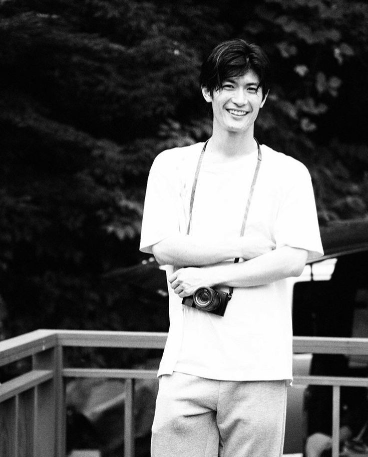 専用です。1st Look 三浦春馬さん掲載 三浦春馬 さん 掲載紙 - メルカリ