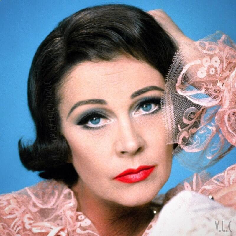 As Mary Treadwell in Ship of Fools 1965. 
 #vivienleigh #britishactress #oldhollywood #oldhollywoodstars #vintagehollywood #vintagehollywoodglamour  #marytreadwell #shipoffools #1960s #1960sfashion #vintagefashion #vintagestyle #60smakeup #1960shair