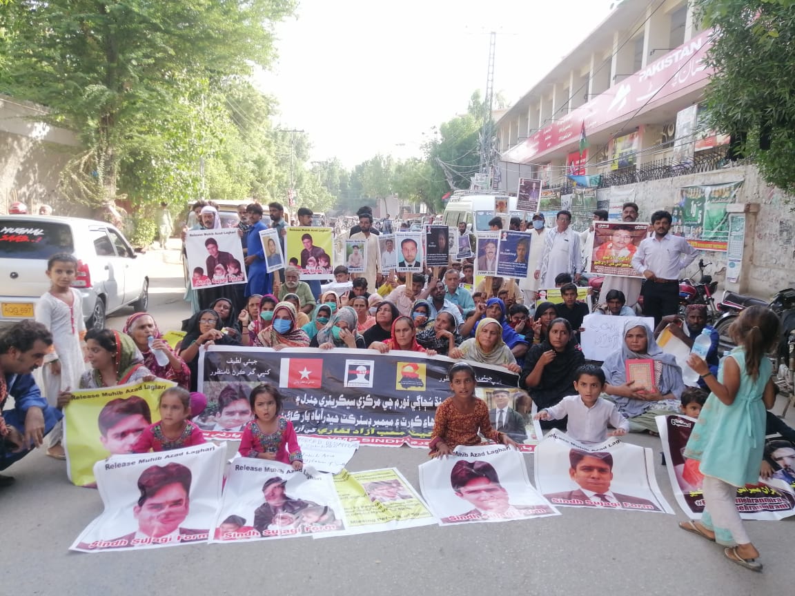 sarangjoyo's tweet photo. #ReleaseAdvMuhibAzad https://t.co/aPpXcT052X