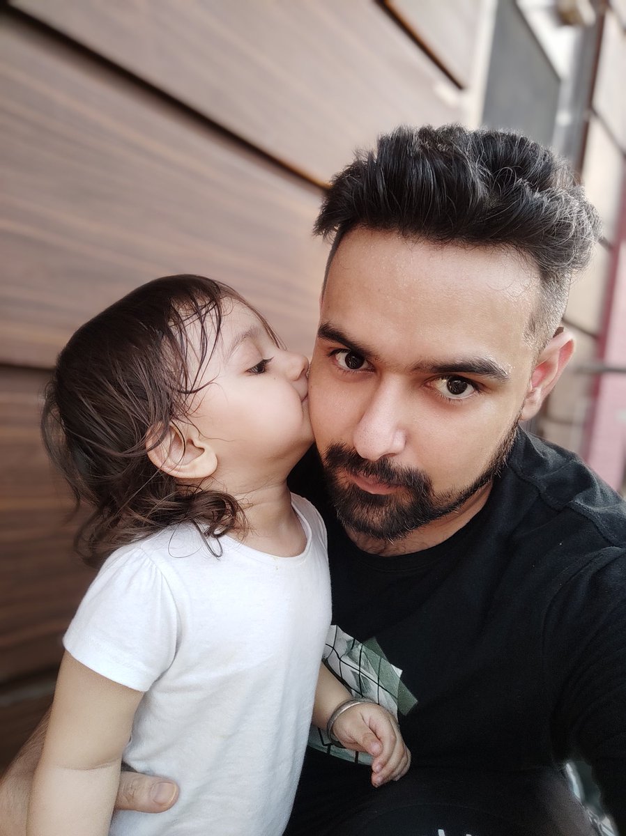 KaroulSahil's tweet image. Poco F2 Pro Front Camera Portrait Mode
youtu.be/sNIF3ER22Ro

#Poco #POCOF2Pro