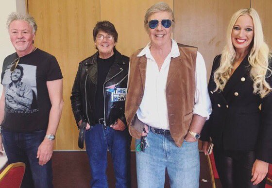 MikeReadUK's tweet photo. At 16 former No.1 The Waterboys and Marty Wilde &amp; Kim Wilde up to No.15 on the Heritage Chart with 60s World. Here's Marty at last week's TV shoot #ThatWasThenThisIsNow @martywilde3 @kimwilde https://t.co/pc1IH21P6X
