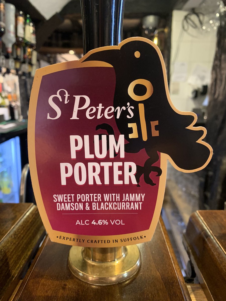shadingfieldfox's tweet photo. 2 new beers now on today, Woodforde’s wherry 3.8% and St. Peter’s plum Porter 4.6% 🍺🦊 https://t.co/kZj0SmJ7zC