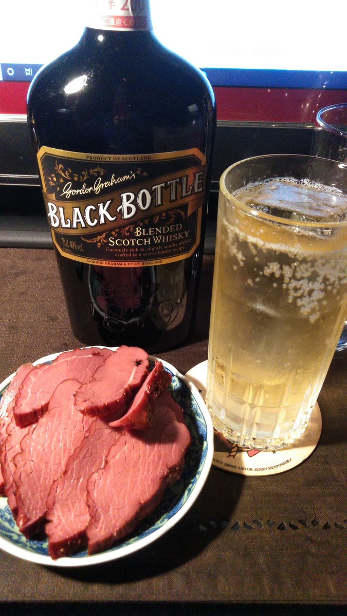 お疲れ様です今日は いただき物の馬肉の燻製 とお気に入りのブラックボトルソーダで 09 27 ウイスキー専門店 アクアヴィテ ぐるっと郡山