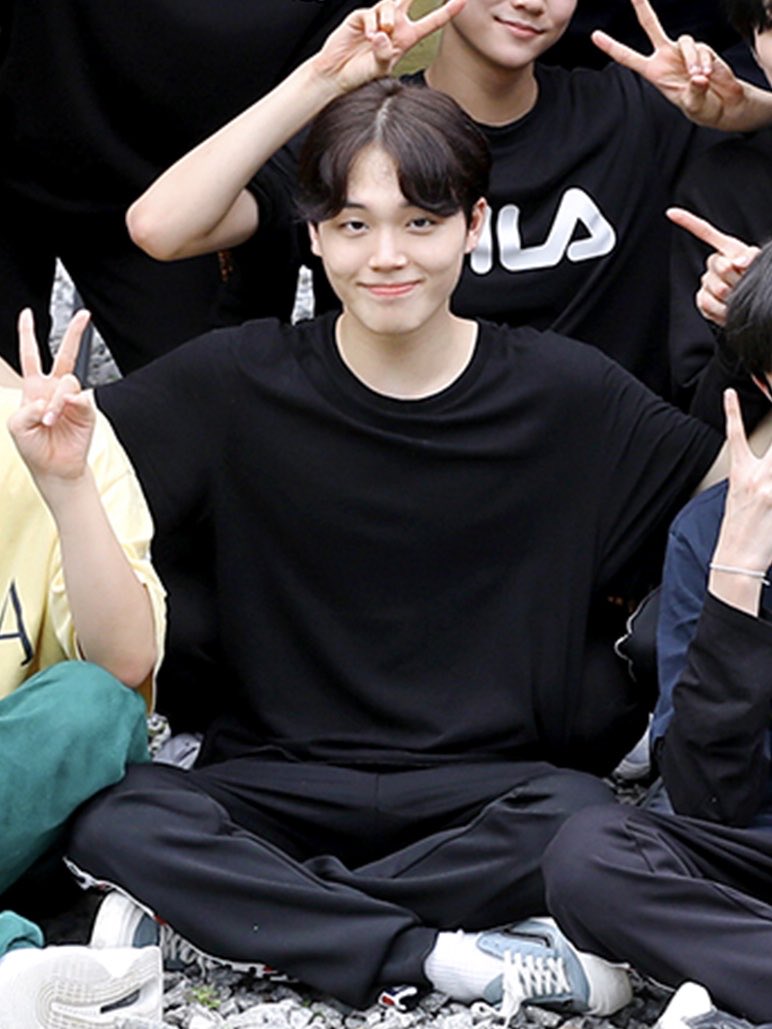 archivejaeho's tweet photo. yes i’m soft for you

#JAEHO #BELIFTLAB #BELIFT #BELIFT_JAEHO #CHOI_JAEHO https://t.co/mZgFNHtAim