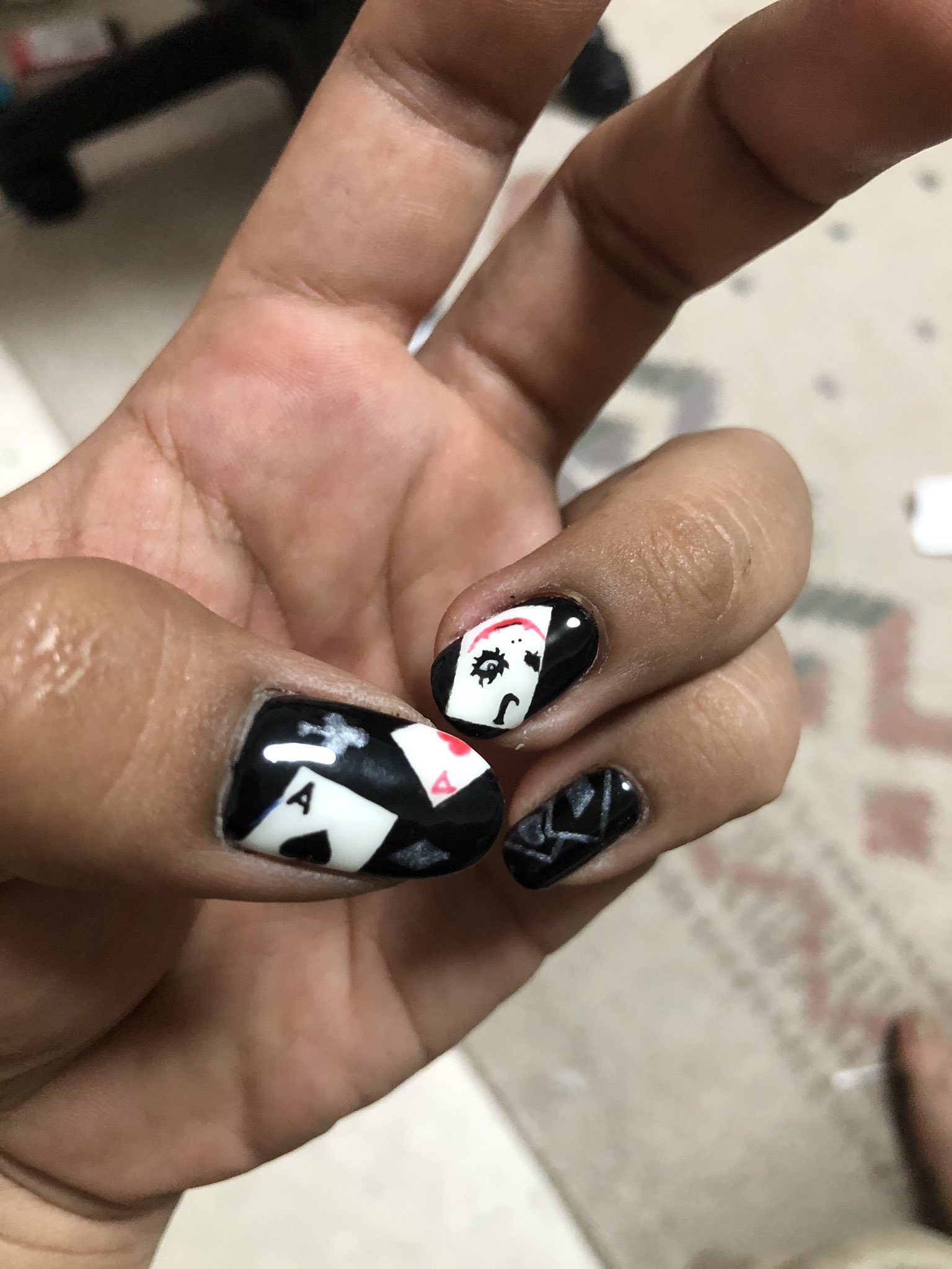 Tdn 3本目 薬指 ジョーカー ネイル ジェルネイル トランプネイル ネイル男子 T Co 6ecrjbqsih Twitter