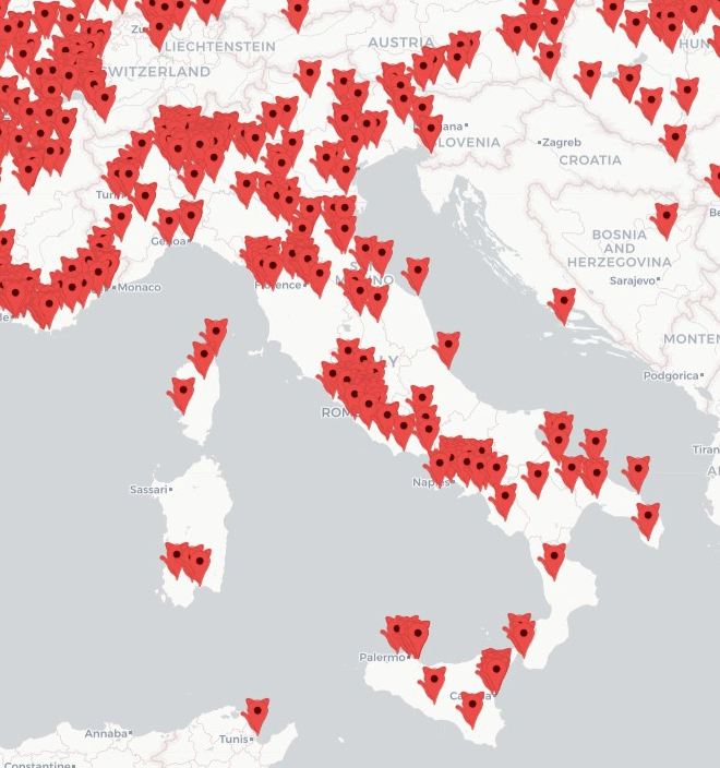 FurryFandomIT's tweet photo. E' con piacere che annunciamo che, grazie ad una collaborazione tra Furry Fandom Italia Official e https://t.co/xIIK9dCjoK quest'ultimo ora è disponibile anche in lingua italiana.
Se non lo avete ancora fatto correte ad iscrivervi per poter conoscere altri furry vicino a voi! https://t.co/Y626kY5H7v