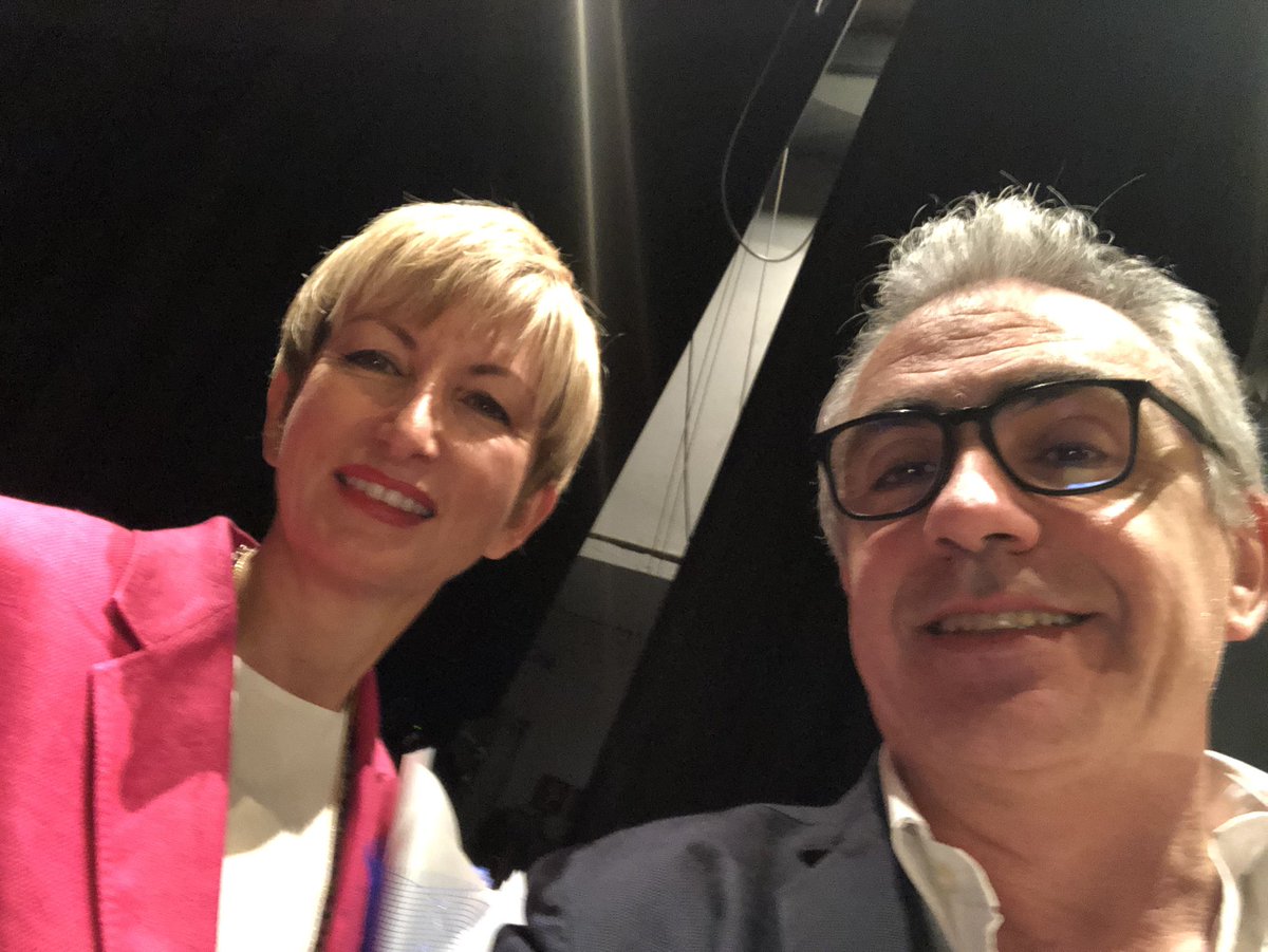 preglias's tweet photo. @flaviafratello oggi alla #Croceblu di #Carpi ad un Convegno sul #COVIDー19 abbiamo riallineato le cose @lorepregliasco ! https://t.co/ClBPzIGsWL