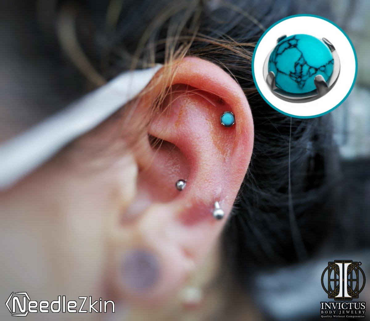 NeedleZkin's tweet photo. 🌼🌼 helix🌼🌼
Petit helix tout frais avec un cabochon turquoise de la marque Invictus
#France #Toulouse #Needlezkin #Piercings https://t.co/EmzfZQYWt8