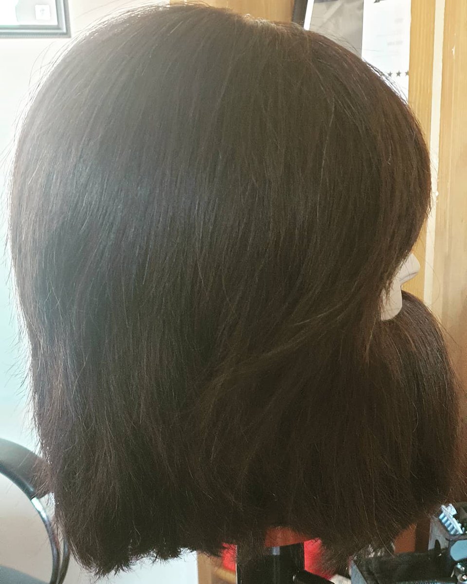 RockHausBarbers's tweet image. Male uniform layer haircut using point cutting training with @bbcollege @BlackburnBarber
#pointcutting #malecut #maleuniformlayerhaircut #blockheadtcuttingaining #blackburncollege #barbertraining #traininghead #level3training #haircut #uniformlayerhaircut #level3barberprogramme