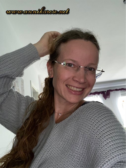 Einen sch&ouml;nen #Sonntagsgru&szlig;! https://t.co/mExWZ1Of0m<a href="/tag/sonntagsgru%C3%9F"class="tags">#Sonntagsgru&szlig;</a>