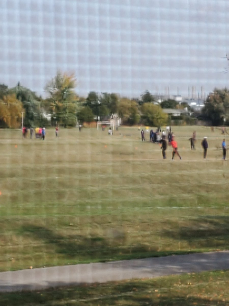 TeishaStratton's tweet photo. This is allowed to happen, but I can't have Thanksgiving dinner with my family because there are 12 of us. #COVIDー19 #nomasks, #nosocialdistancing #greenbriarpark #brampton #happeningnow @patrickbrownont @fordnation https://t.co/yNNAiv4j6K