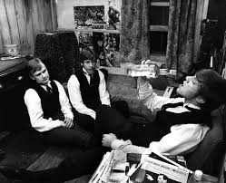 merlinpapin3's tweet photo. Je continu à dérouler mes 30 Films de mon #TopEcole sans faire l'école buissonnière
2 - #If .... de #LindsayAnderson avec #MalcomMcDowell #DavidWood, #RichardWarwick #ChristineNoonan #PeterJeffrey #ArthurLowe #RupertWebster
@Jouxplane83 @FredOL69007 @tbarnaud https://t.co/8OCOGupSVQ