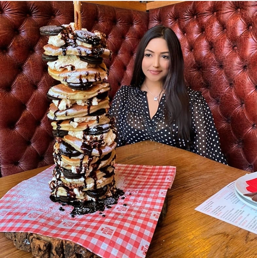 We might be closed between 10pm and 5am, but you can order your favorite Polo Bar treats from Deliveroo and Uber all night long!

Image: @foodsbynatasha