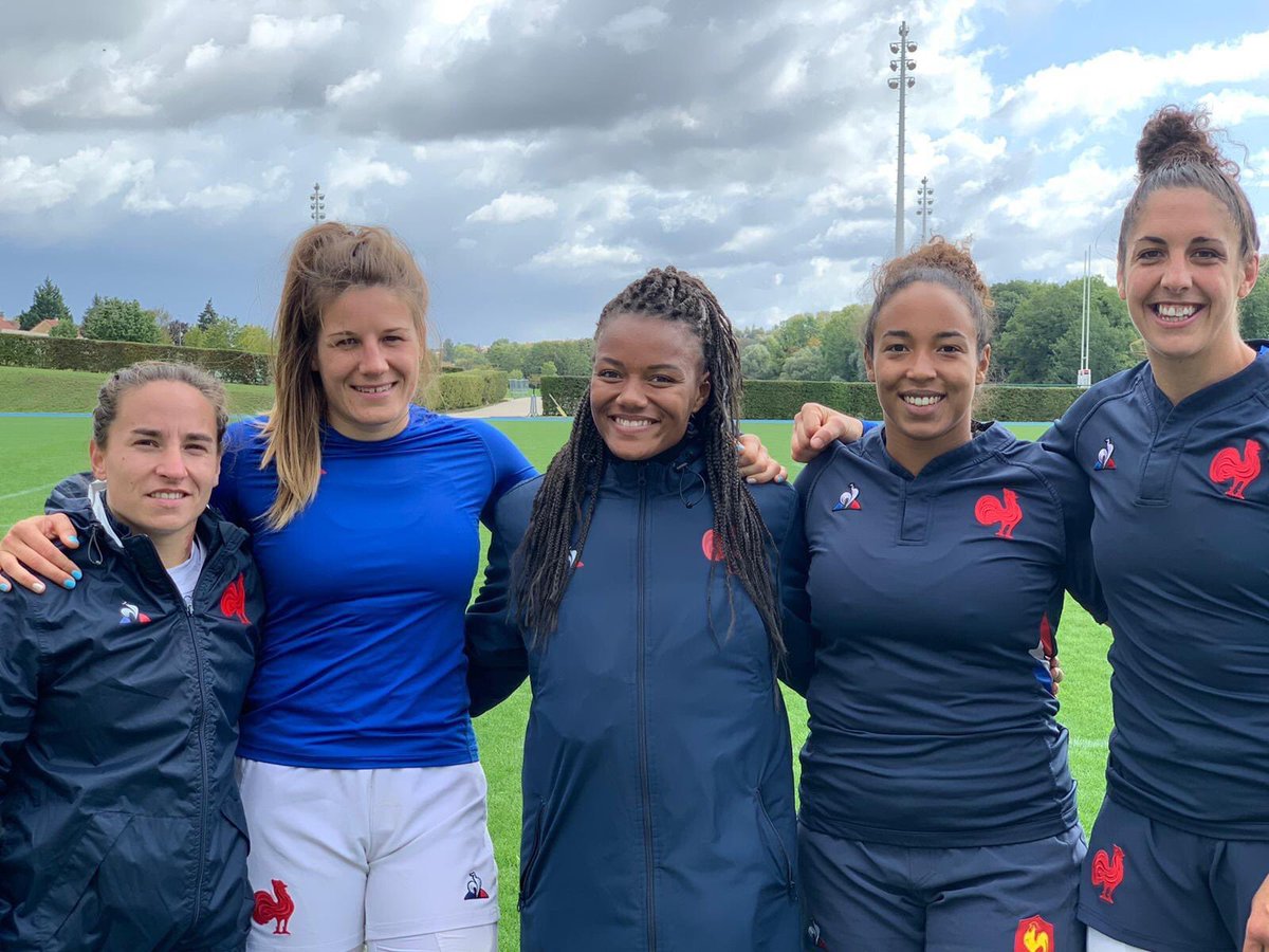 Fin de ce 3ème stage avec l'Equipe de France pour nos 🔴⚫ !
Elles sont de retour pour préparer la venue de l'AS Rouen Université Club dimanche prochain, à Ernest-Wallon ! #GoST