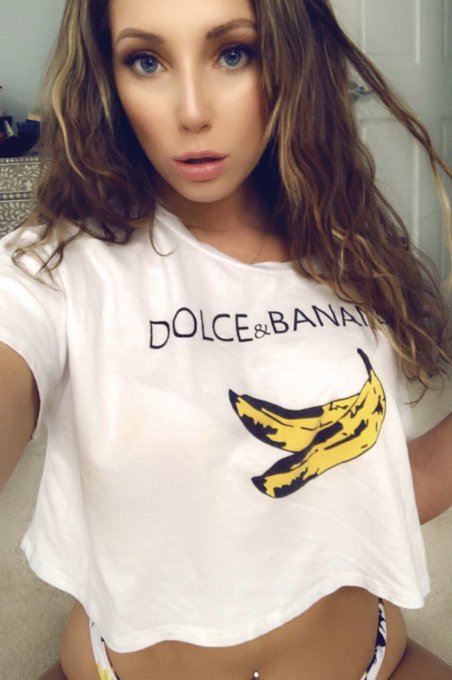 Dolce &amp; Banana 🍌 https://t.co/CWvdIFxm4p<a href="/tag/newprofilepic"class="tags"><span>#newprofilepic</span></a>