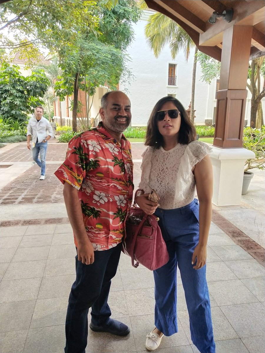 amithpr's tweet image. One year ago #PRAXISmemories 
With @devduttmyth @RichaChadha and 700 others 

What are your #PRAXIS8 memories from Goa?