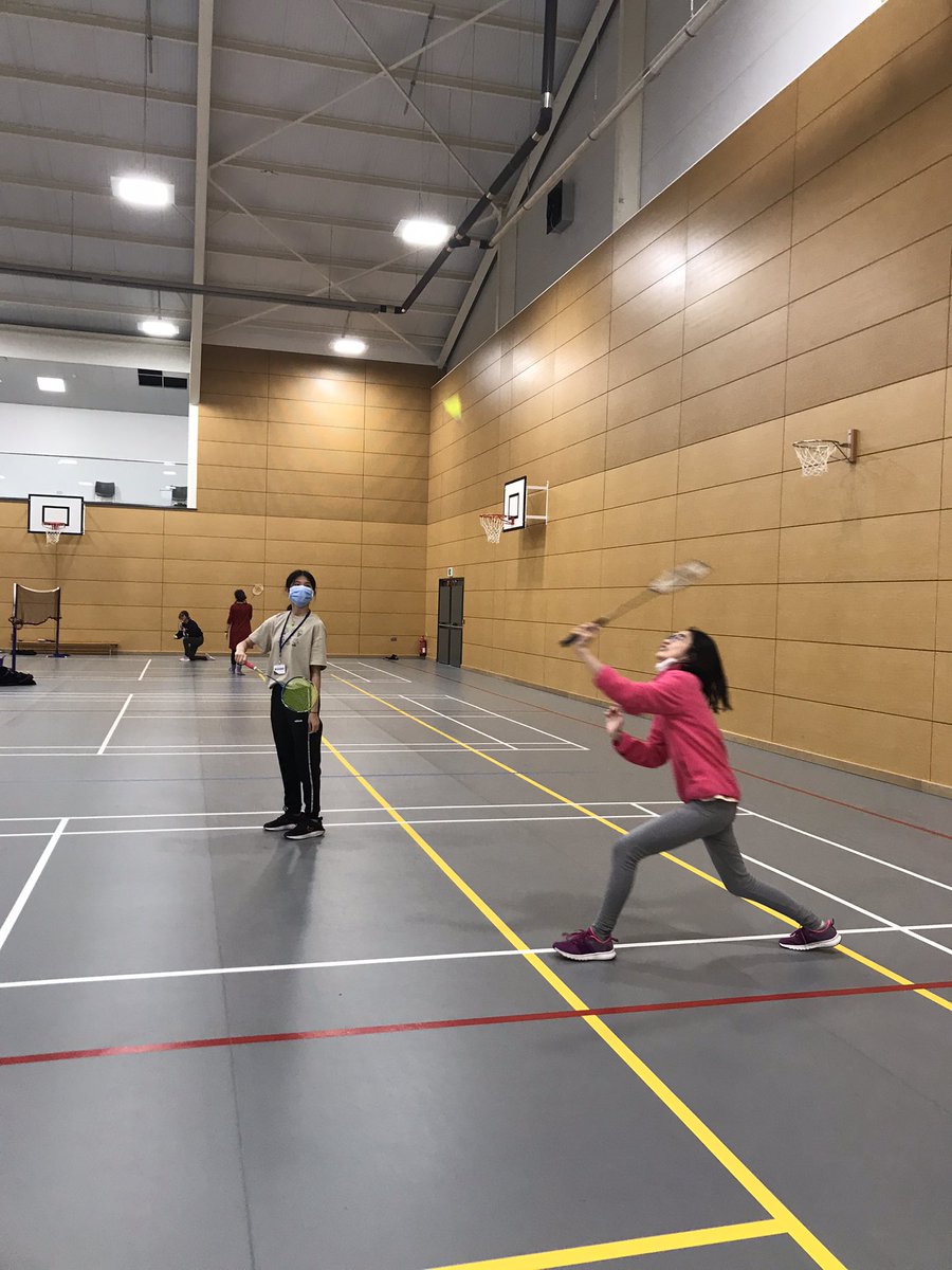 QBoarding's tweet photo. Our boarders enjoying socially distancing activities over the weekend! #reversecharades #badminton #cupcakes #dogwalking @QueenswoodSch @BSAboarding #iloveboarding @GoodSchoolsUK https://t.co/baPNKYdM7h