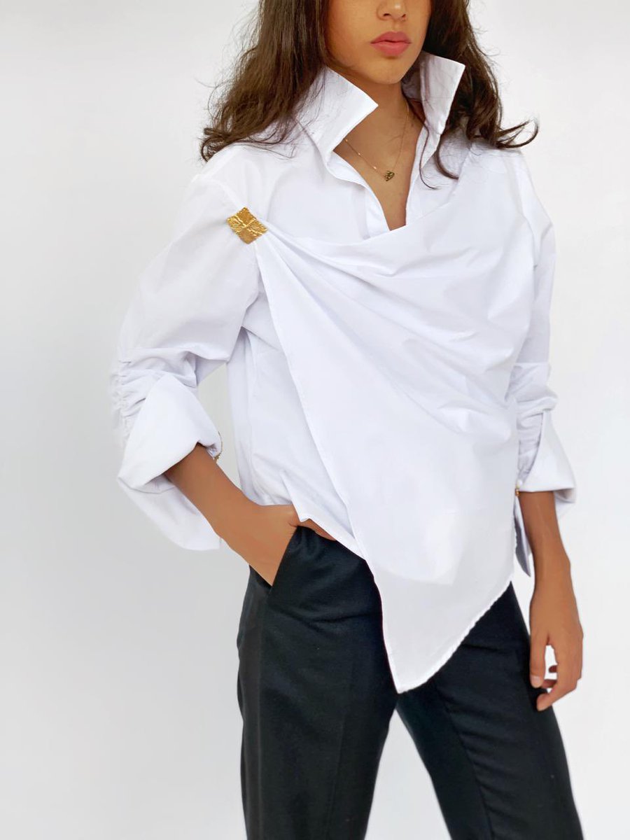 VicenteCastNI's tweet photo. Details
Find our pañuelo Top available online
Worldwide shipping .
Link in bio
#shopVC https://t.co/mDl111K0Ib