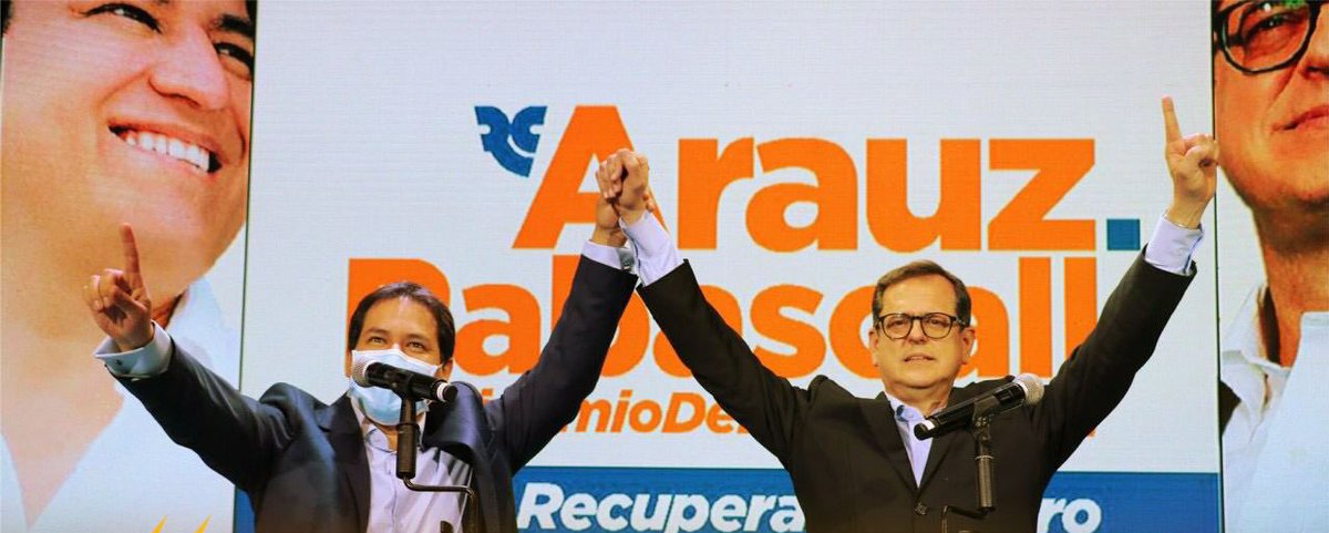 LeninBarreto's tweet photo. @cnegobec y @DianaAtamaint no jueguen con fuego, si atentan contra la voluntad popular a través de leguleyadas y mañoserías la justicia y el pueblo ecuatoriano serán implacables con ustedes 
#DemocraciaEnEmergencia
@ONU_es 
@CIDH 
@CorteIDH https://t.co/O7PuCMTTFB