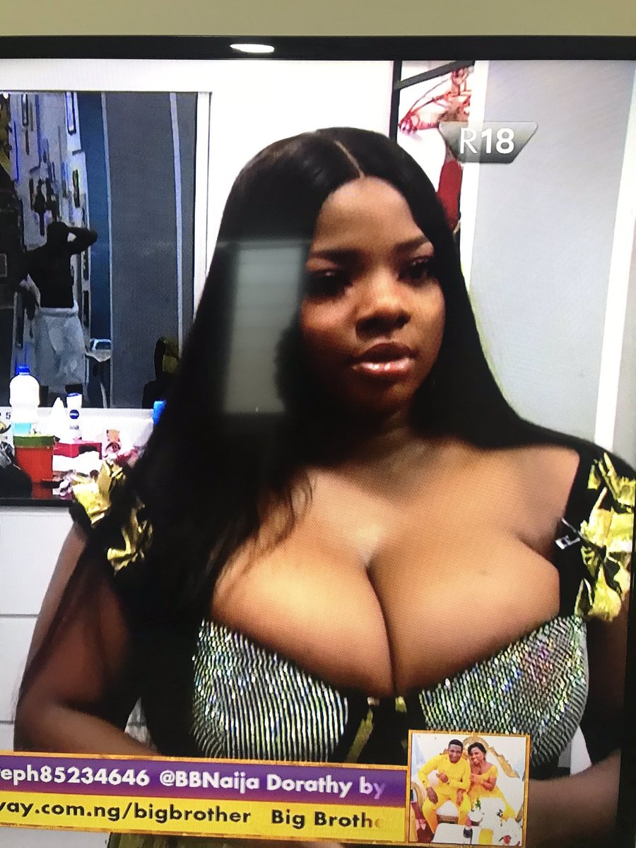 Awurama_mimick's tweet photo. Oh my Dorathy with her full chest! 😍😍😍😍😍 my reason and fave for this season. All the best now and forever girl ❤️ #DorathyX85Million  #BBNaija https://t.co/kOhzZk09wJ